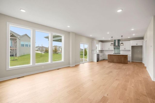 16495 S Elmridge Street, Olathe, KS 66062