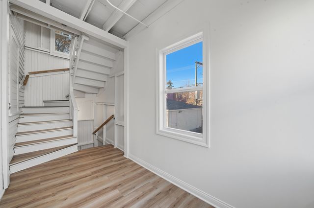 7256 S May Street, Chicago, IL 60621