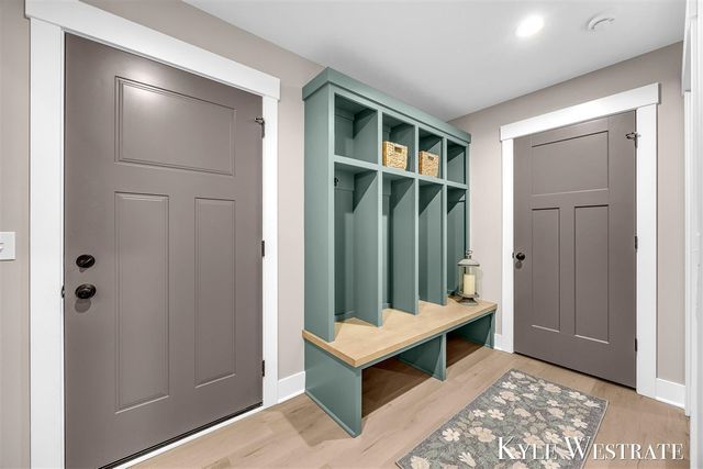 10886 Douglas Drive, Allendale, MI 49401