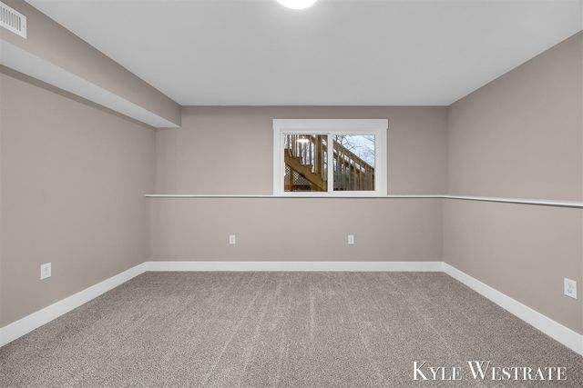 10886 Douglas Drive, Allendale, MI 49401