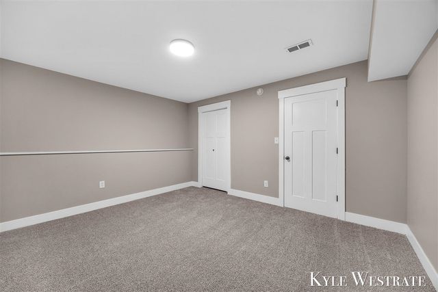 10886 Douglas Drive, Allendale, MI 49401