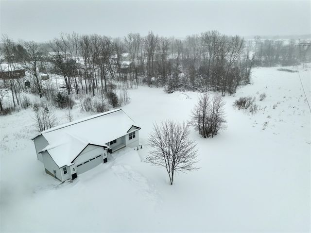 10886 Douglas Drive, Allendale, MI 49401