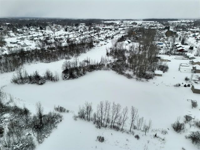 10886 Douglas Drive, Allendale, MI 49401