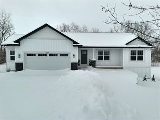 10886 Douglas Drive, Allendale, MI 49401