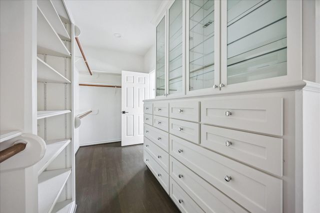 4028 Byron Street, West University Place, TX 77005