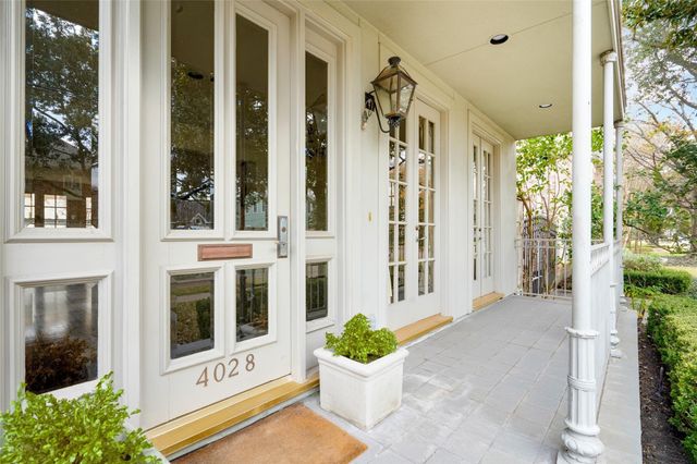 4028 Byron Street, West University Place, TX 77005