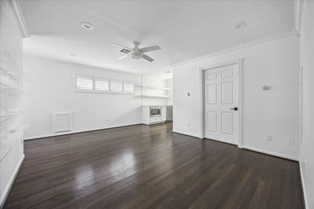 4028 Byron Street, West University Place, TX 77005