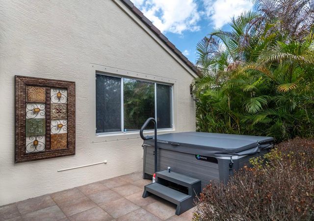 258 NW Red Cedar Street, Jensen Beach, FL 34957