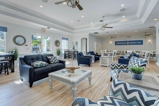 258 NW Red Cedar Street, Jensen Beach, FL 34957
