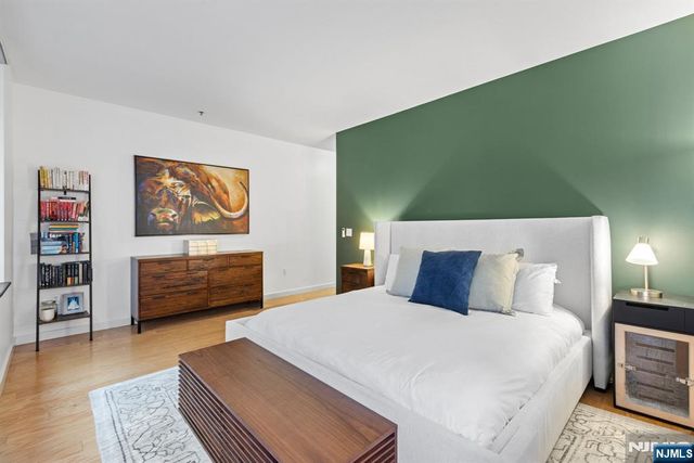 25 McWilliams Place 307, Jersey City, NJ 07302