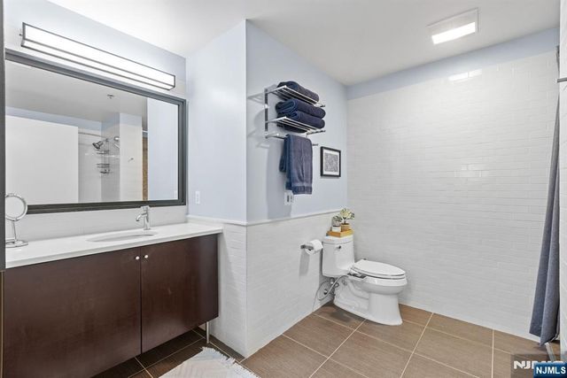 25 McWilliams Place 307, Jersey City, NJ 07302