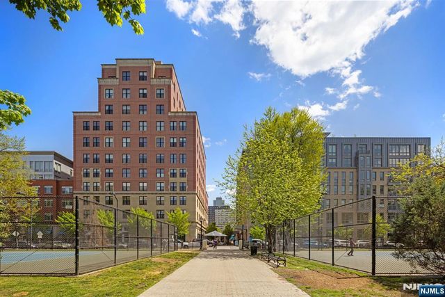 25 McWilliams Place 307, Jersey City, NJ 07302