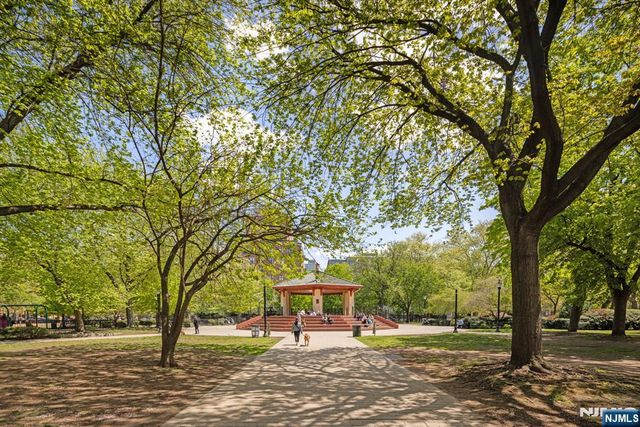 25 McWilliams Place 307, Jersey City, NJ 07302