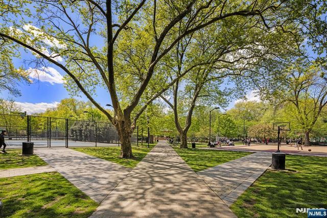 25 McWilliams Place 307, Jersey City, NJ 07302