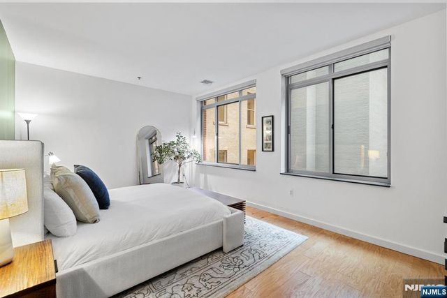 25 McWilliams Place 307, Jersey City, NJ 07302