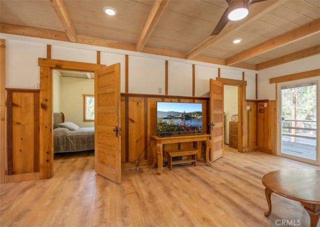 39961 Lakeview Drive, Big Bear Lake, CA 92315