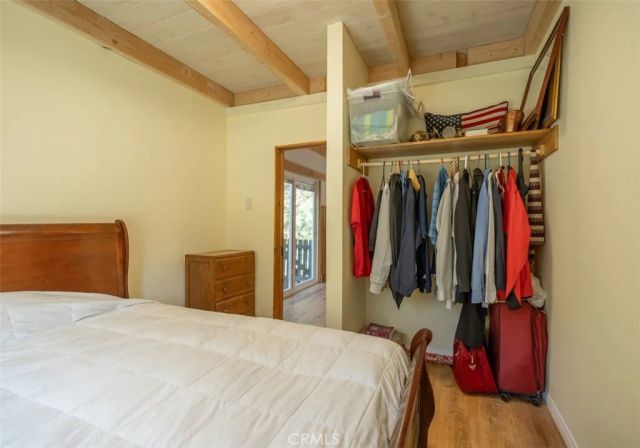 39961 Lakeview Drive, Big Bear Lake, CA 92315