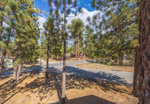39961 Lakeview Drive, Big Bear Lake, CA 92315