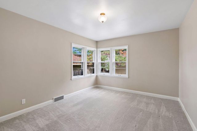 1821 Bohland Avenue, Saint Paul, MN 55116