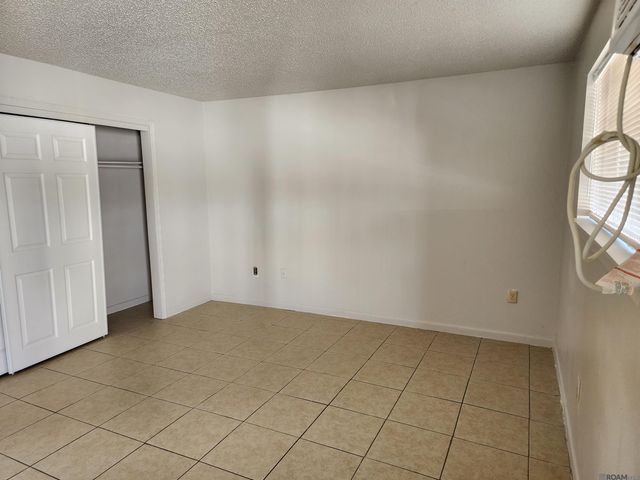 4627 Tigerland Ave, Baton Rouge, LA 70820