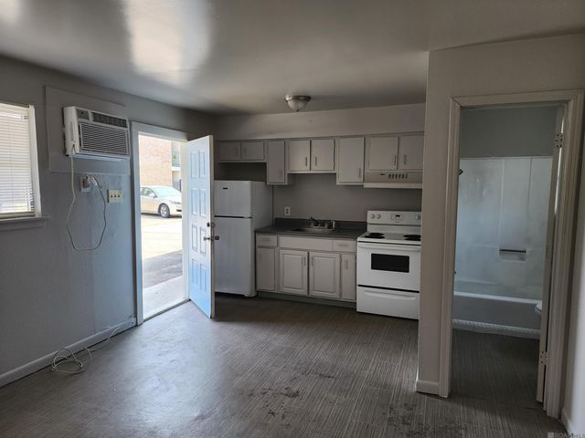 4627 Tigerland Ave, Baton Rouge, LA 70820