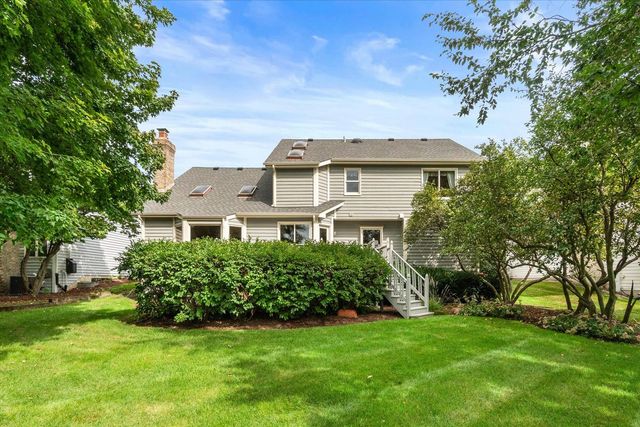 1308 Hamlet Road, Naperville, IL 60564