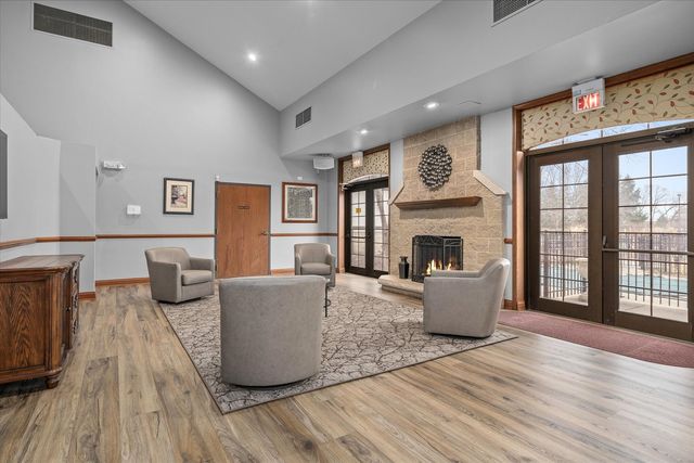 1308 Hamlet Road, Naperville, IL 60564