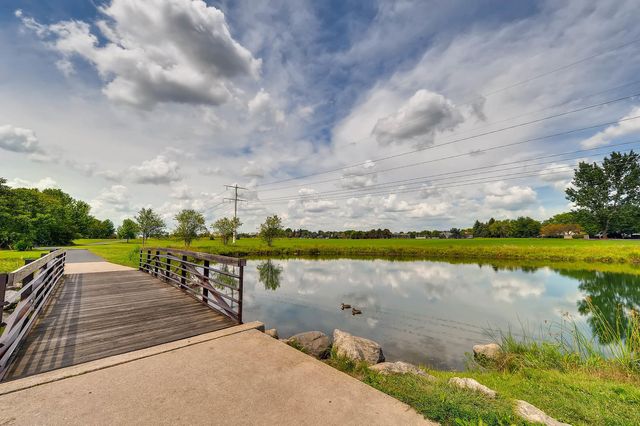 1308 Hamlet Road, Naperville, IL 60564