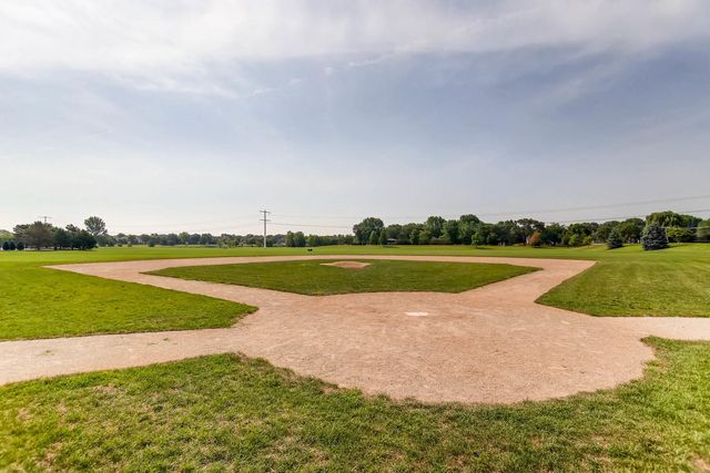 1308 Hamlet Road, Naperville, IL 60564