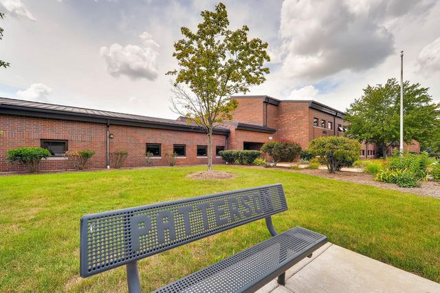 1308 Hamlet Road, Naperville, IL 60564