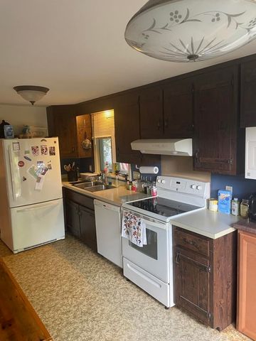 9 12 Route, Hartland, VT 05048