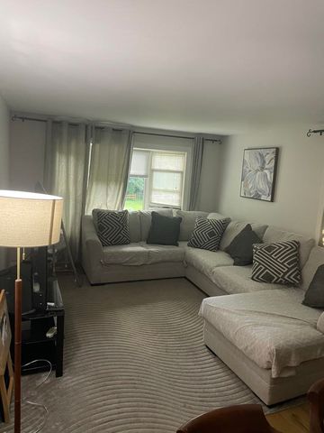 9 12 Route, Hartland, VT 05048