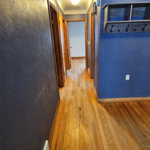 1103 30th Street, Cedar Rapids, IA 52403