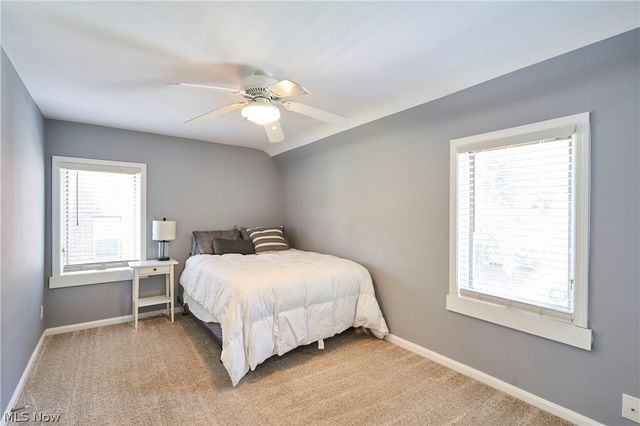 5215 Mayview Road, Lyndhurst, OH 44124