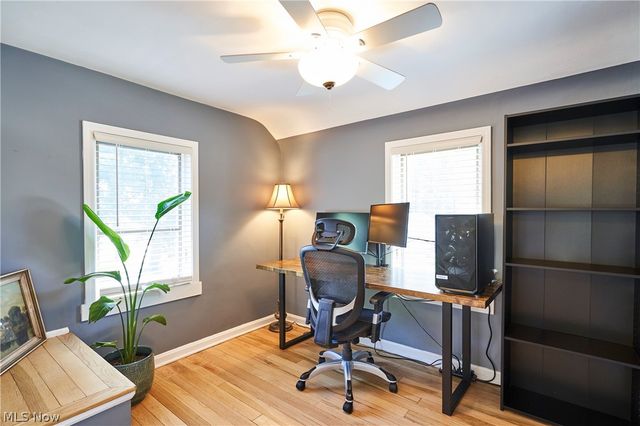 5215 Mayview Road, Lyndhurst, OH 44124