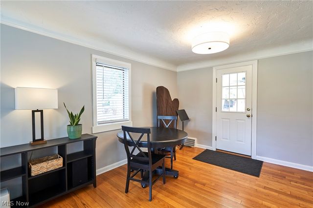 5215 Mayview Road, Lyndhurst, OH 44124