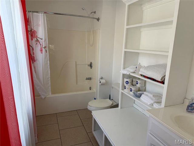 535 Overlook Drive, Union, MO 63084