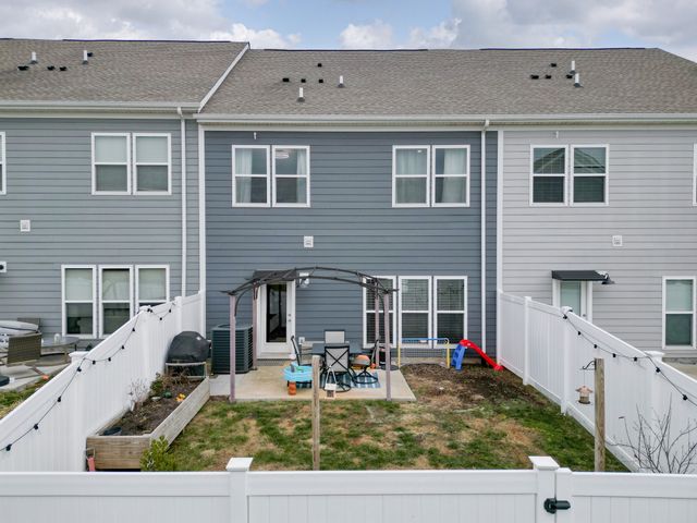 1251 June Wilde Rdg, Spring Hill, TN 37174