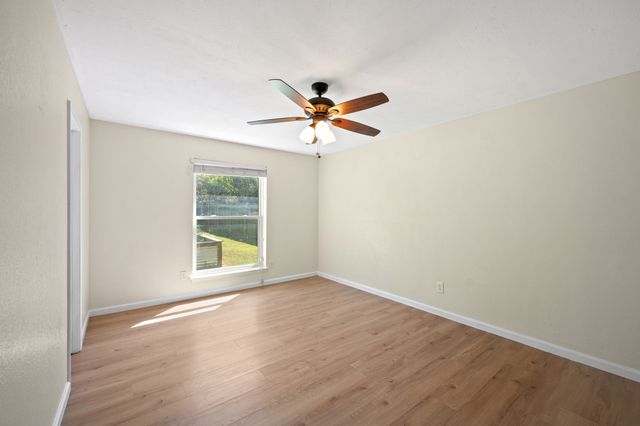 5309 Windy Meadow Drive, Arlington, TX 76017