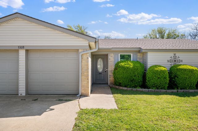 5309 Windy Meadow Drive, Arlington, TX 76017