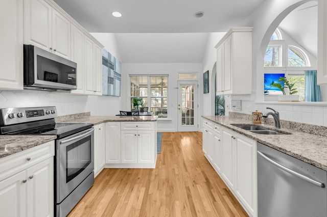 1350 Brent Mill Court, Mount Pleasant, SC 29466