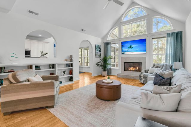 1350 Brent Mill Court, Mount Pleasant, SC 29466