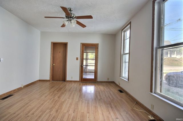 807 Kintz Street, Huntington, IN 46750