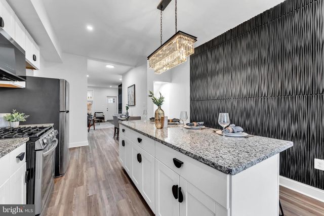 3202 MCELDERRY ST, Baltimore, MD 21205