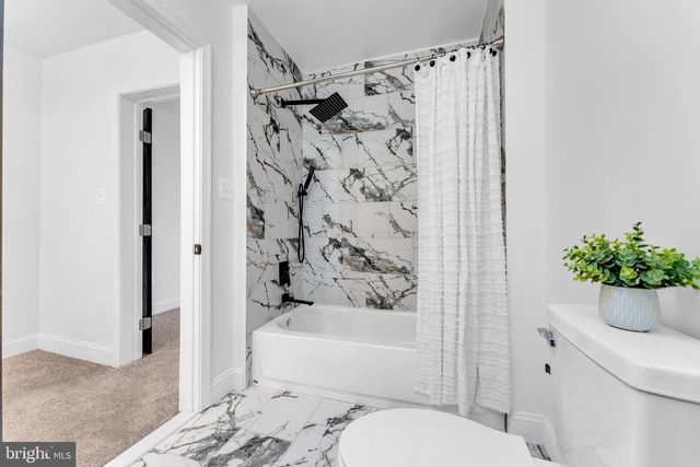 3202 MCELDERRY ST, Baltimore, MD 21205