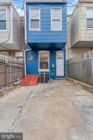 3202 MCELDERRY ST, Baltimore, MD 21205