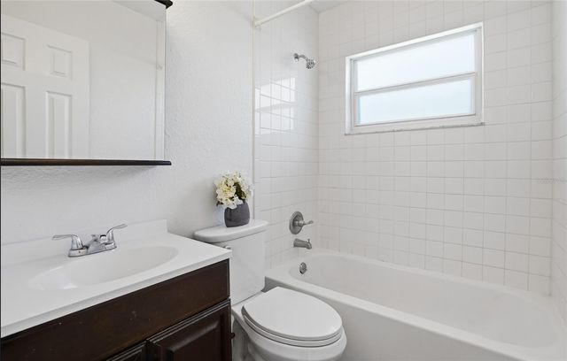 3018 16TH AVENUE S, St Petersburg, FL 33712