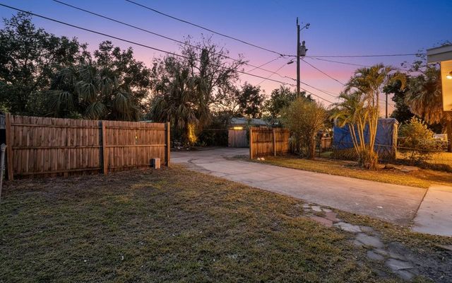 3018 16TH AVENUE S, St Petersburg, FL 33712