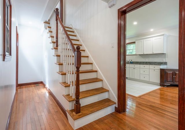 313 South St, Reading, MA 01867