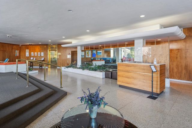 177 19Th St 5A, Oakland, CA 94612